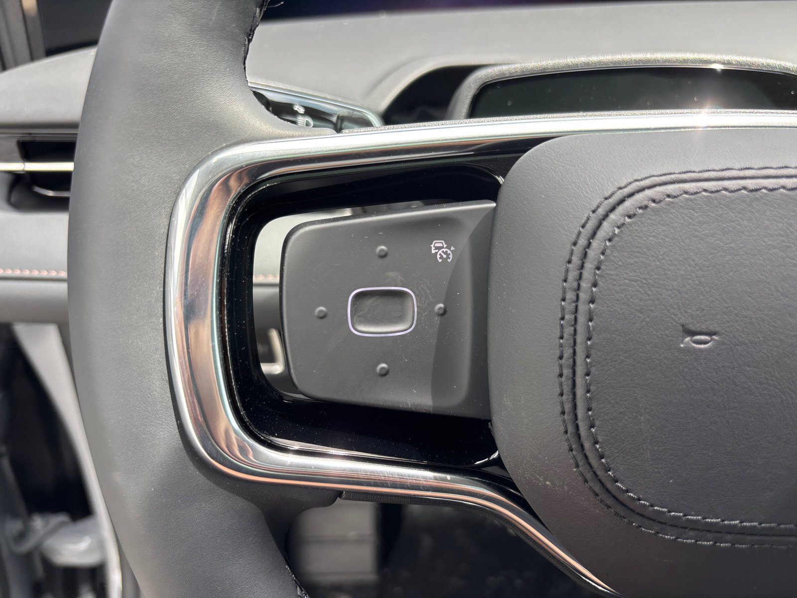 New 2026 Lincoln Nautilus Reserve AWD/4WD image 17