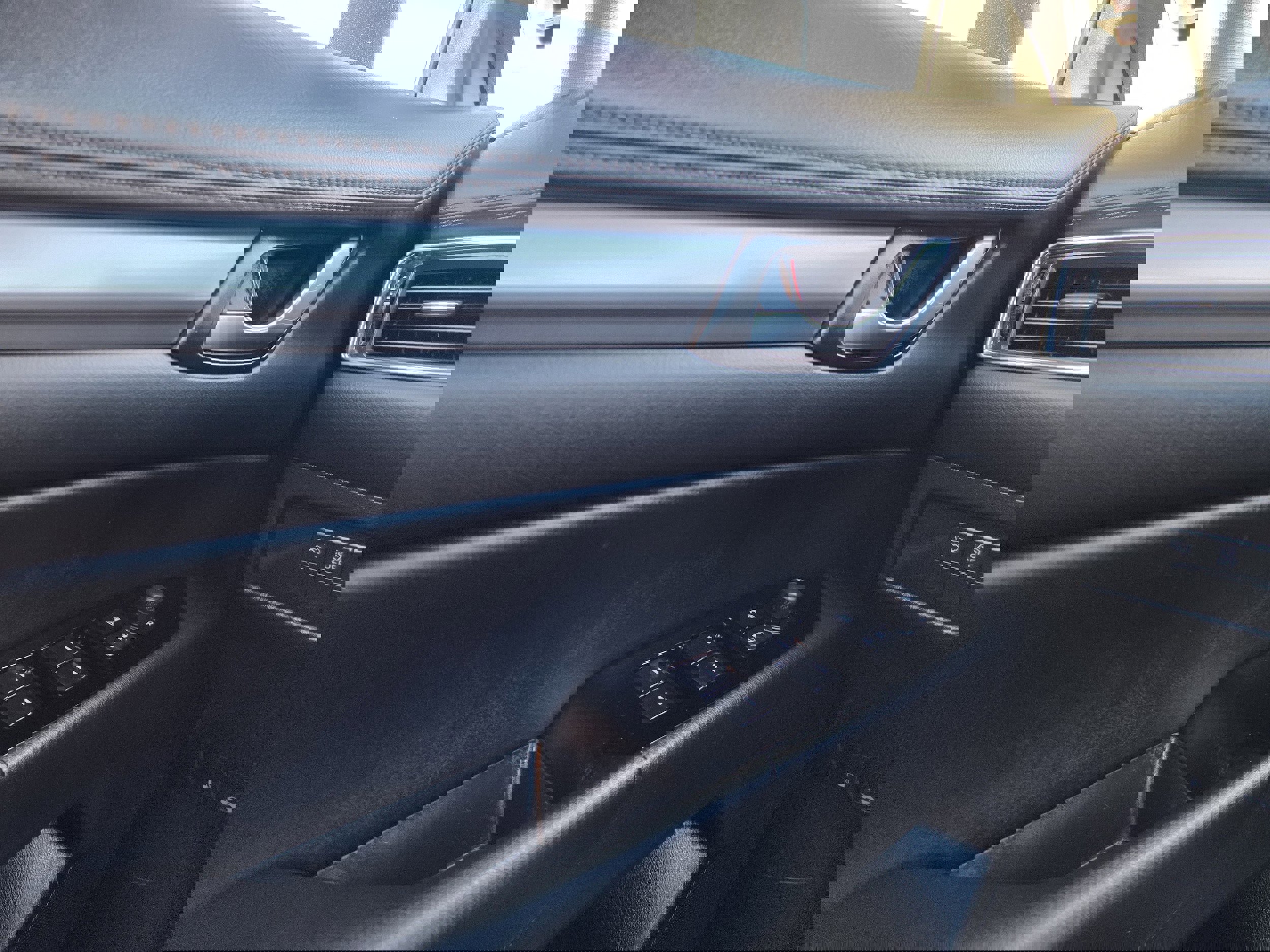 Used 2025 MAZDA CX-5 AWD 2.5 S w/ Select Package image 35