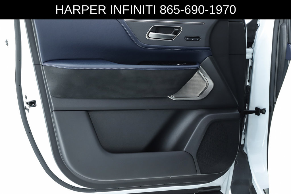Used 2026 INFINITI QX80 4WD w/ Sport Exterior Package image 19