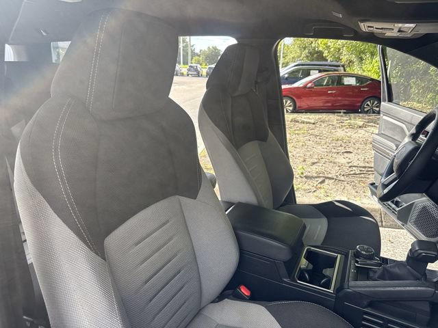 Used 2025 Toyota 4Runner TRD Off-Road AWD/4WD image 10