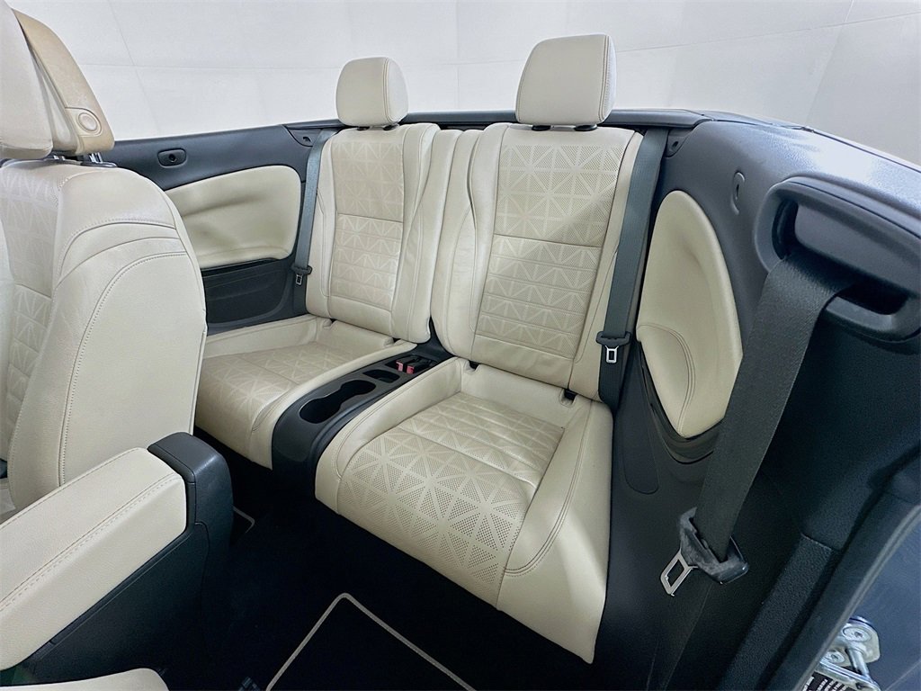 Used 2016 Buick Cascada Premium image 29