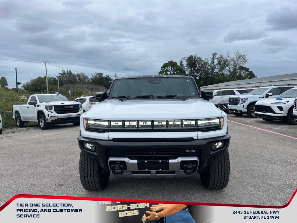 New 2026 GMC Hummer EV SUV image 3