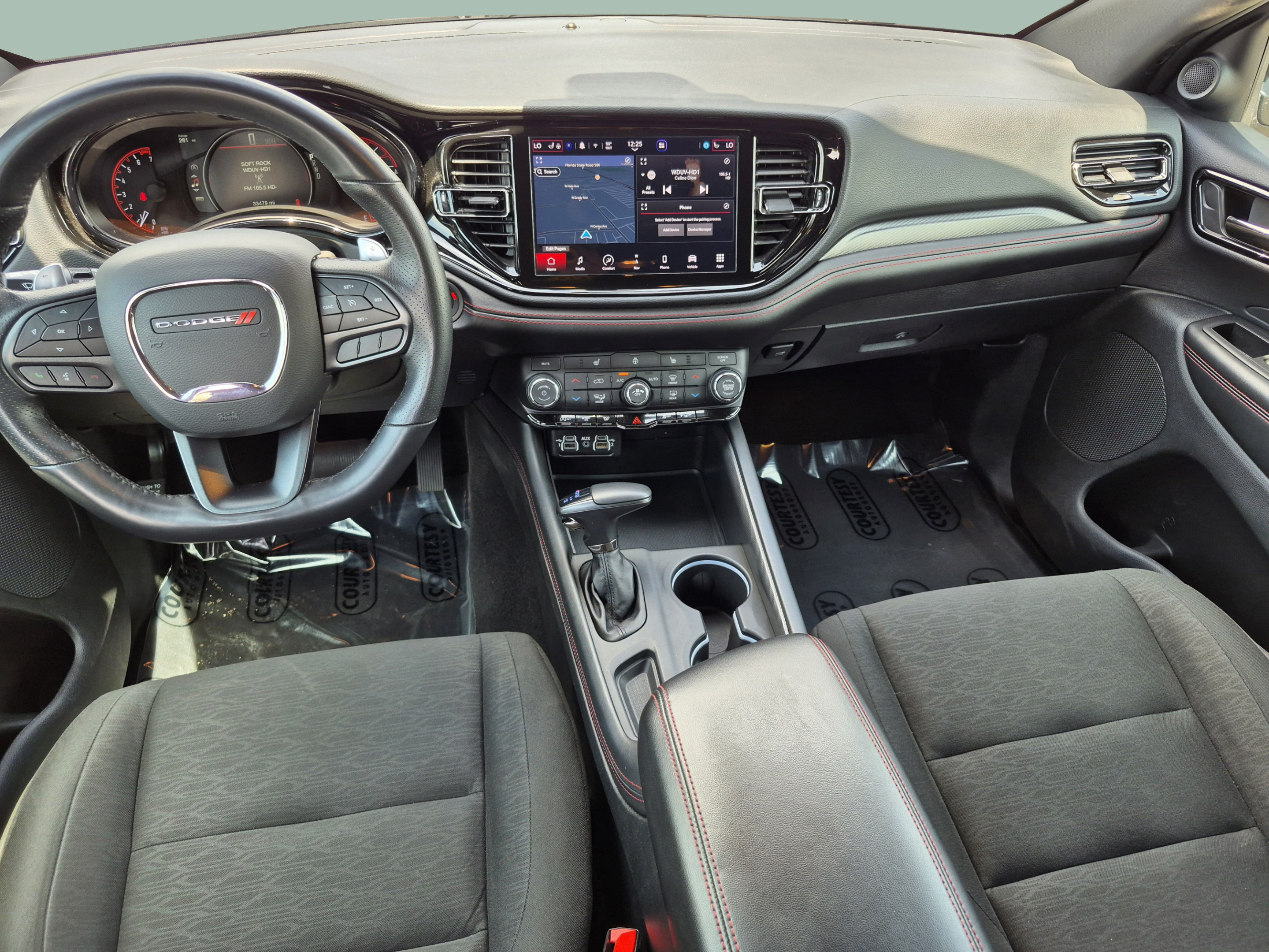Used 2025 Dodge Durango GT RWD image 15