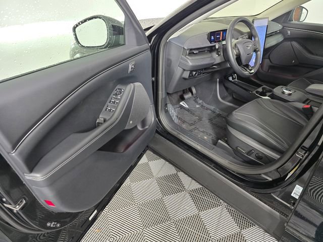 Used 2024 Ford Mustang Mach-E Premium image 21