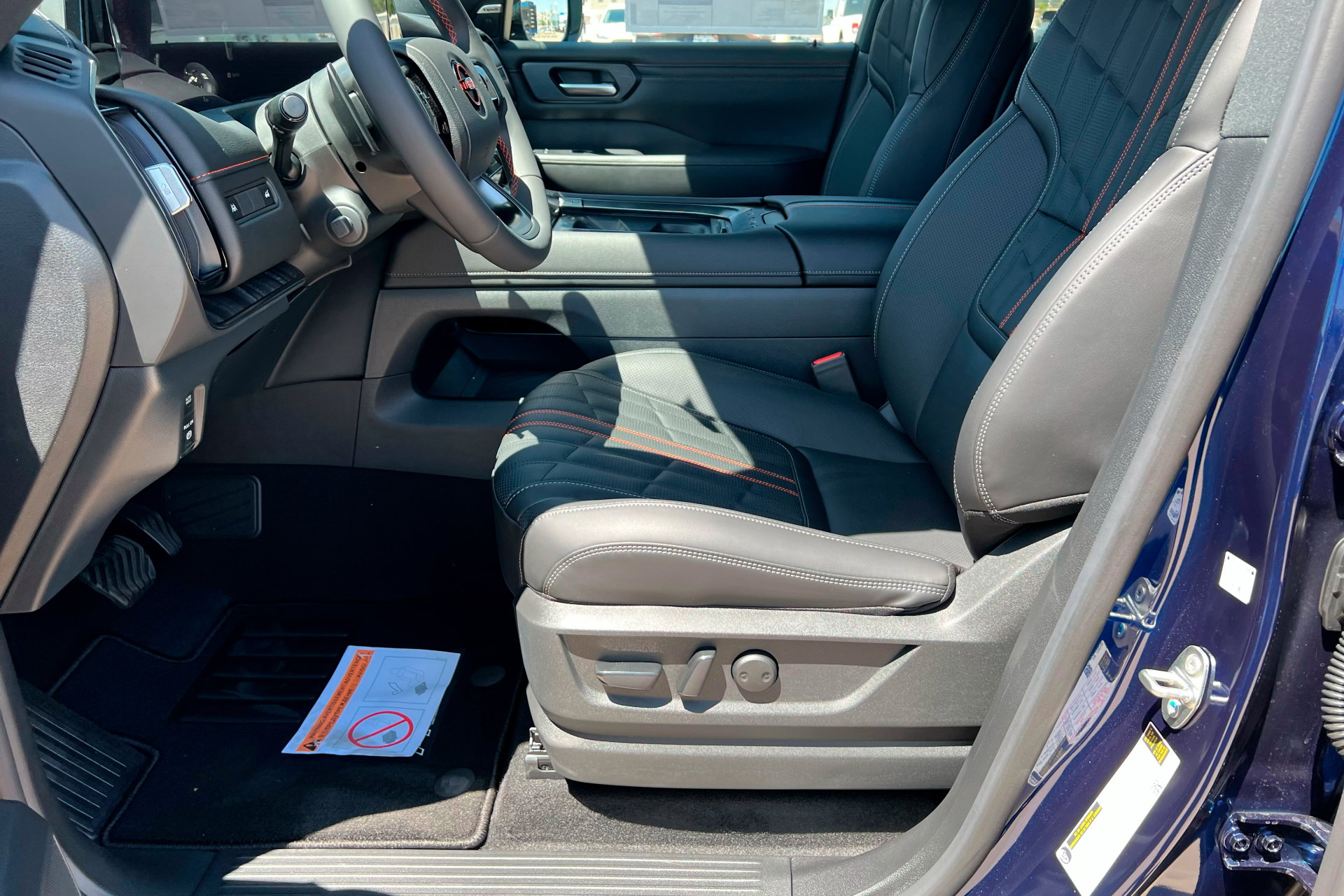 New 2025 Nissan Armada PRO-4X image 17