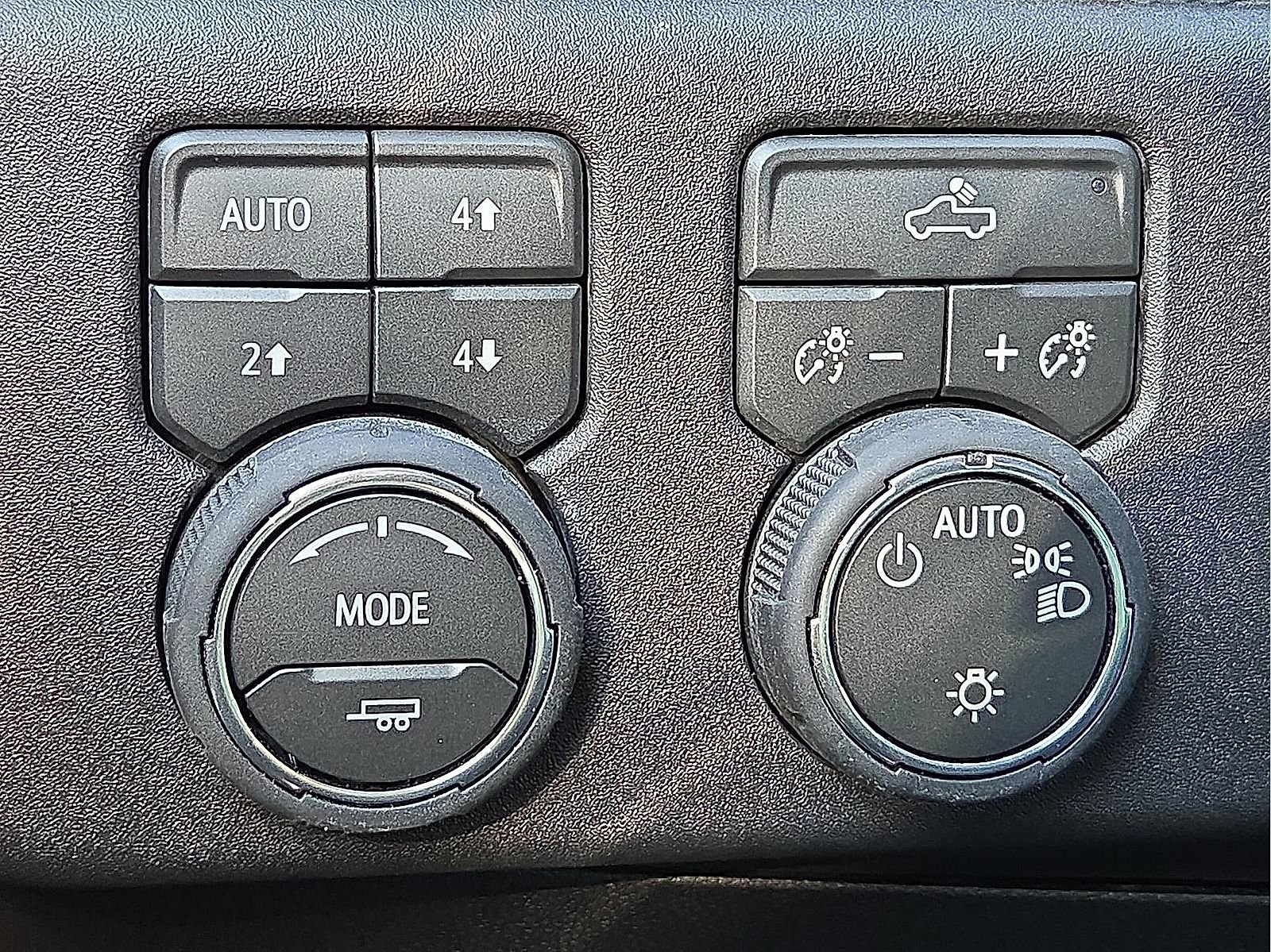 New 2026 Chevrolet Silverado 1500 LT w/ Z71 Off-Road Package image 21