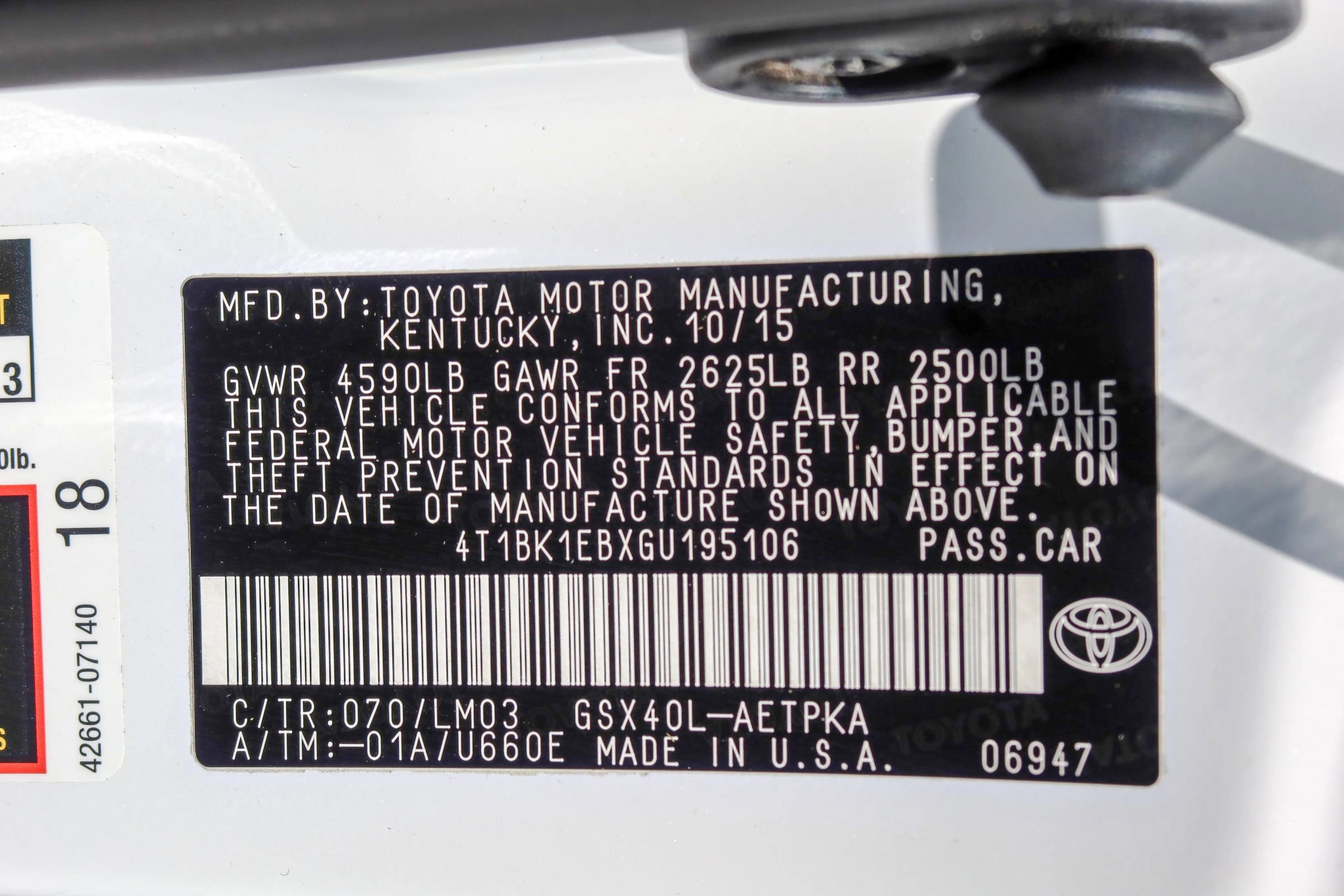 Used 2016 Toyota Avalon Limited w/ Toyota Safety Sense Package FWD image 8