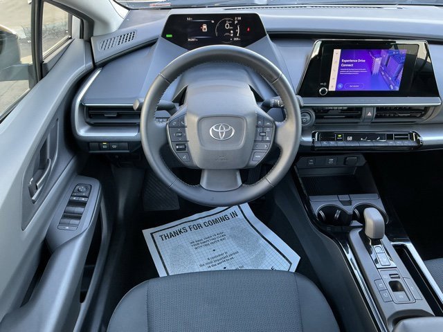 Used 2024 Toyota Prius LE image 12