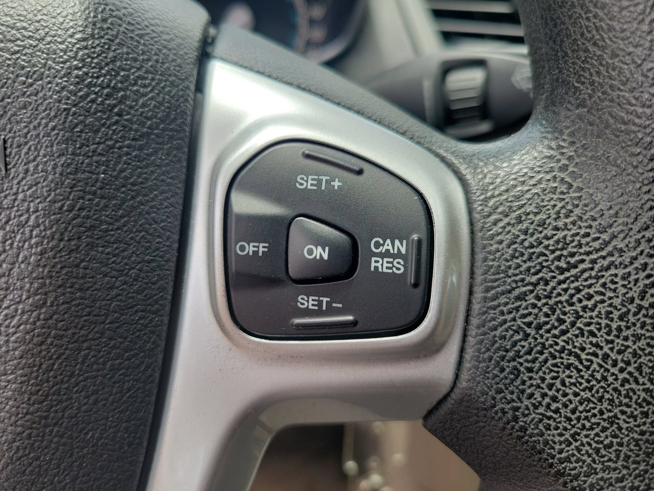 Used 2018 Ford Fiesta SE FWD image 20