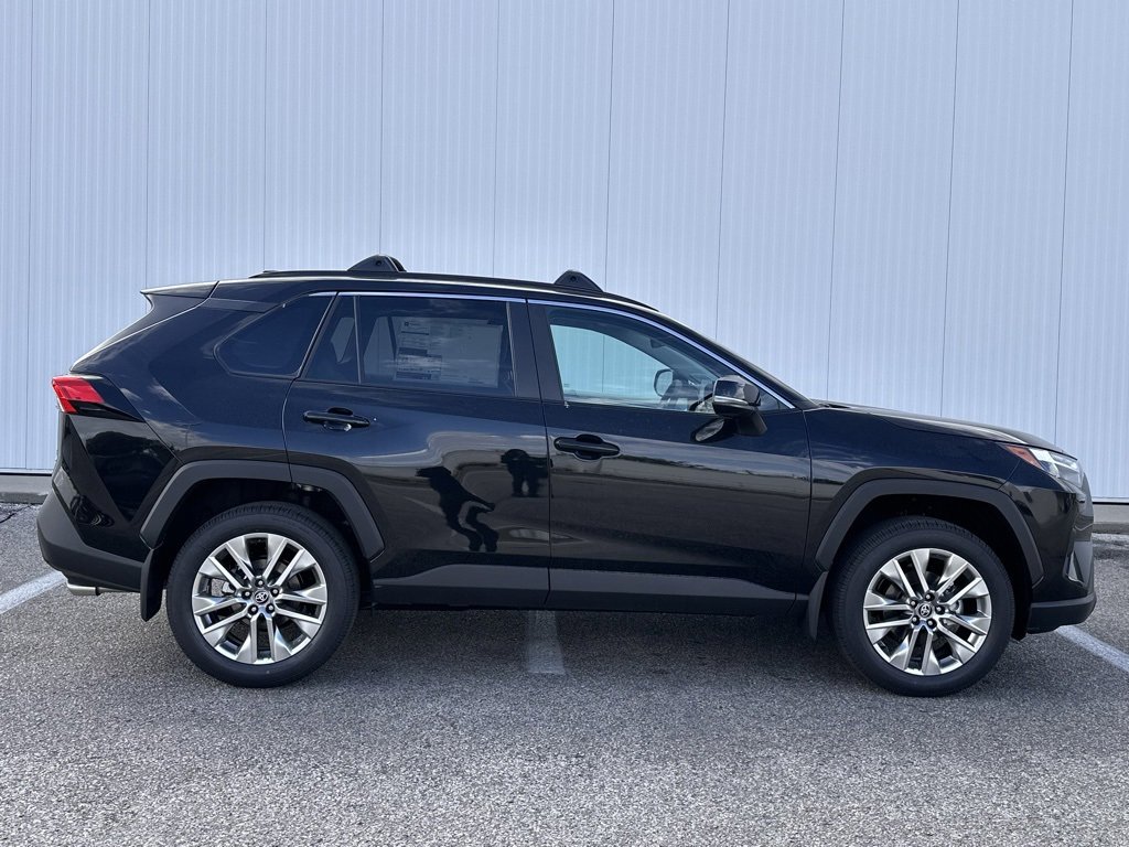 New 2025 Toyota RAV4 XLE Premium image 6