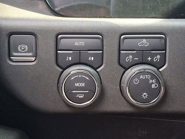 Certified 2024 Chevrolet Silverado 1500 LT image 26