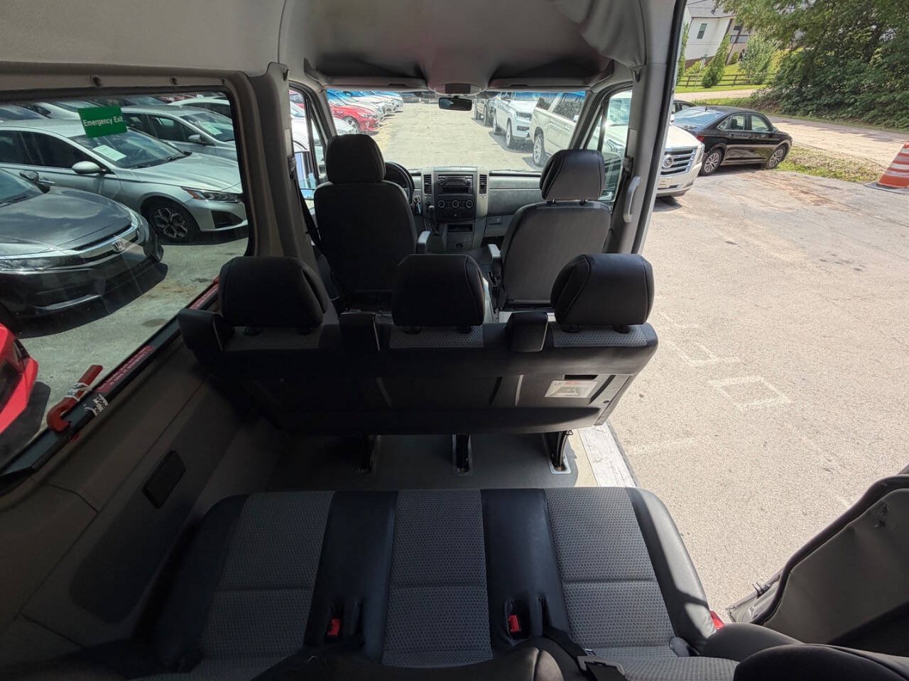 Used 2008 Dodge Sprinter 2500 RWD image 13