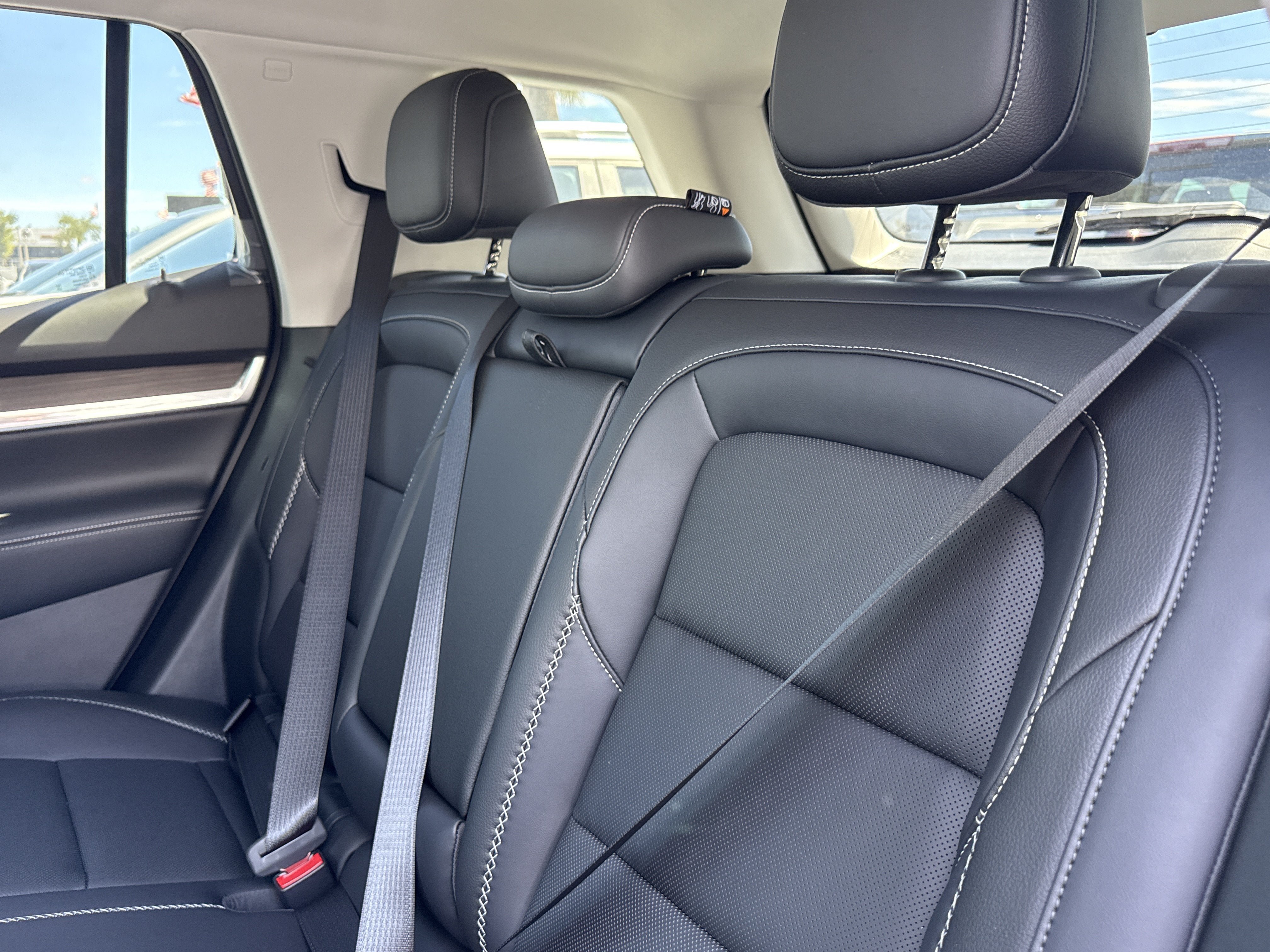 New 2027 GMC Terrain Denali w/ LPO, Floor Liner Package AWD/4WD image 7