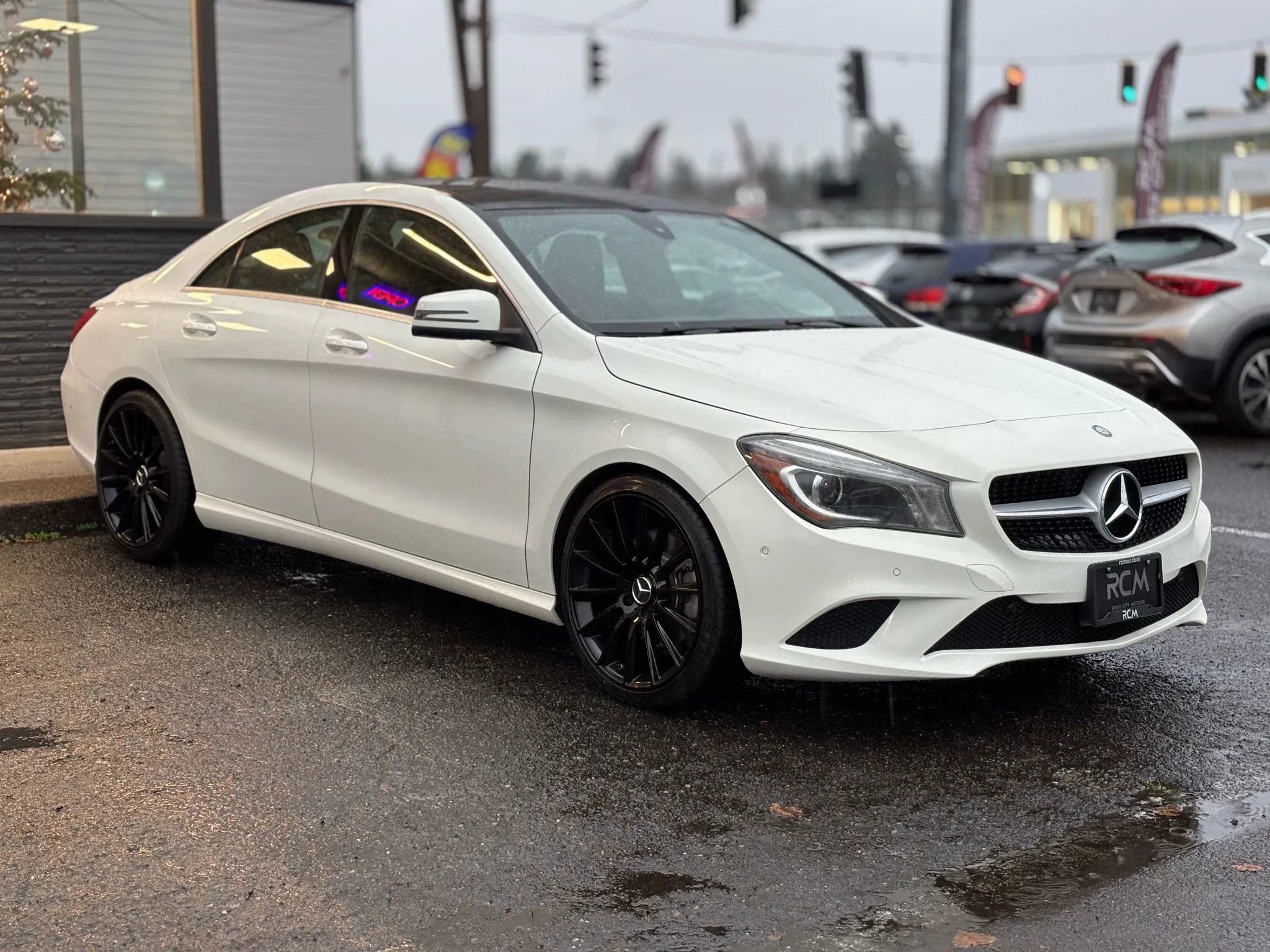 Used 2015 Mercedes-Benz CLA 250 image 5