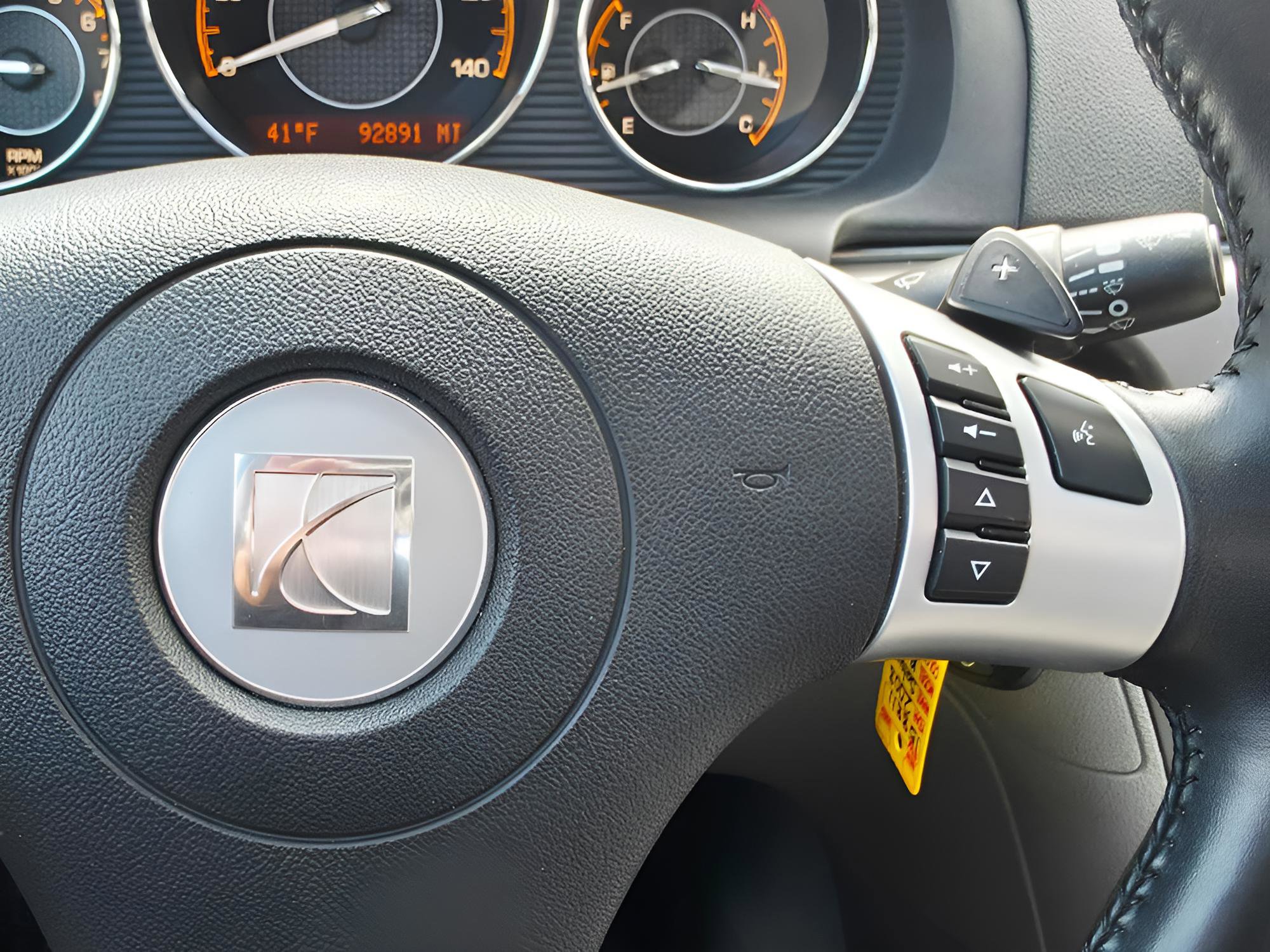 Used 2008 Saturn Aura XR w/ Premium Trim Package image 28