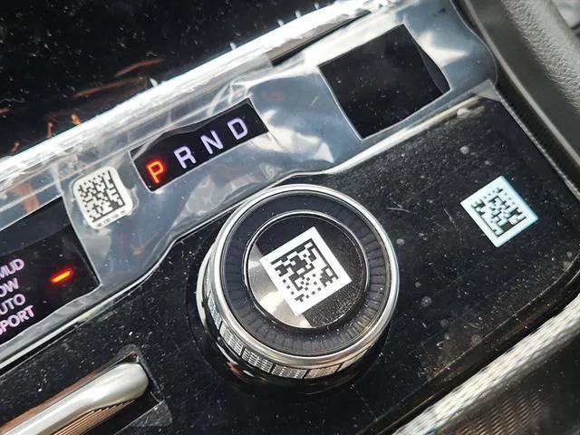 Certified 2025 Jeep Grand Cherokee L Limited w/ Luxury Tech Group II image 19