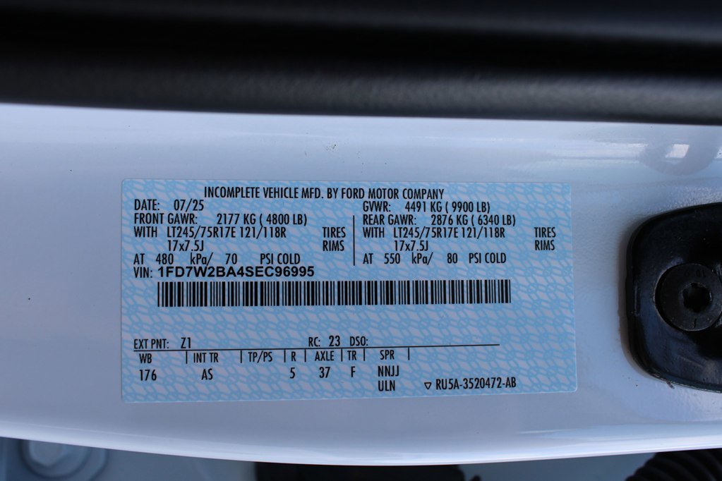 Used 2025 Ford F250 XL image 39