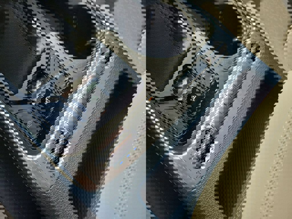 New 2026 Kia Carnival SX FWD image 38