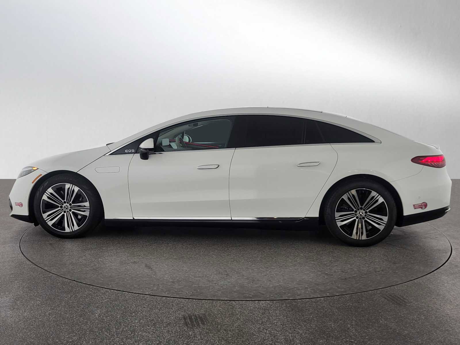Used 2023 Mercedes-Benz EQS 450+ Sedan image 7
