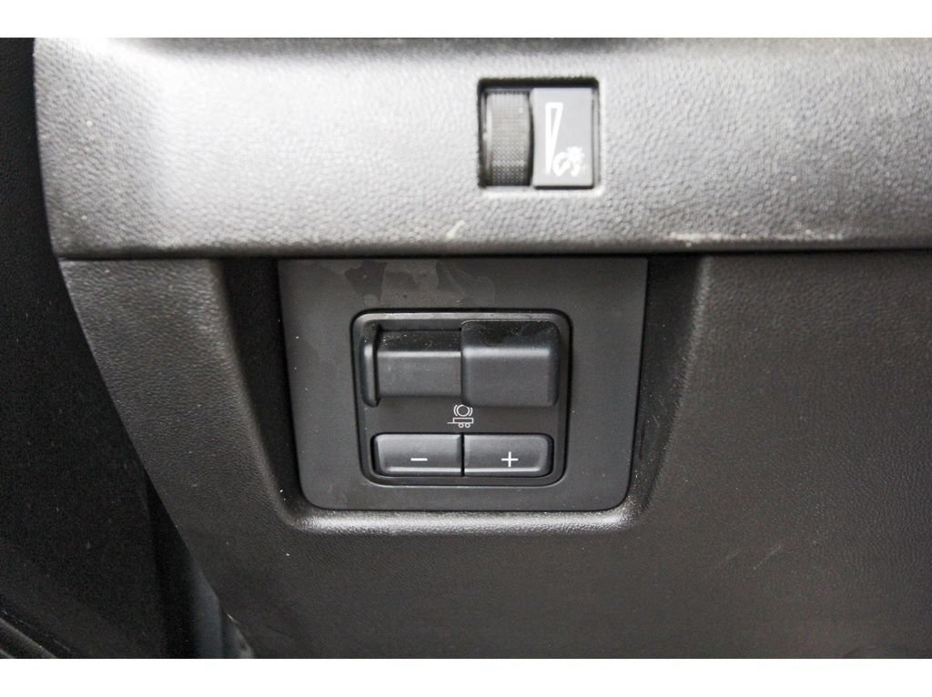 Used 2024 GMC Canyon Elevation w/ Convenience Package RWD image 19