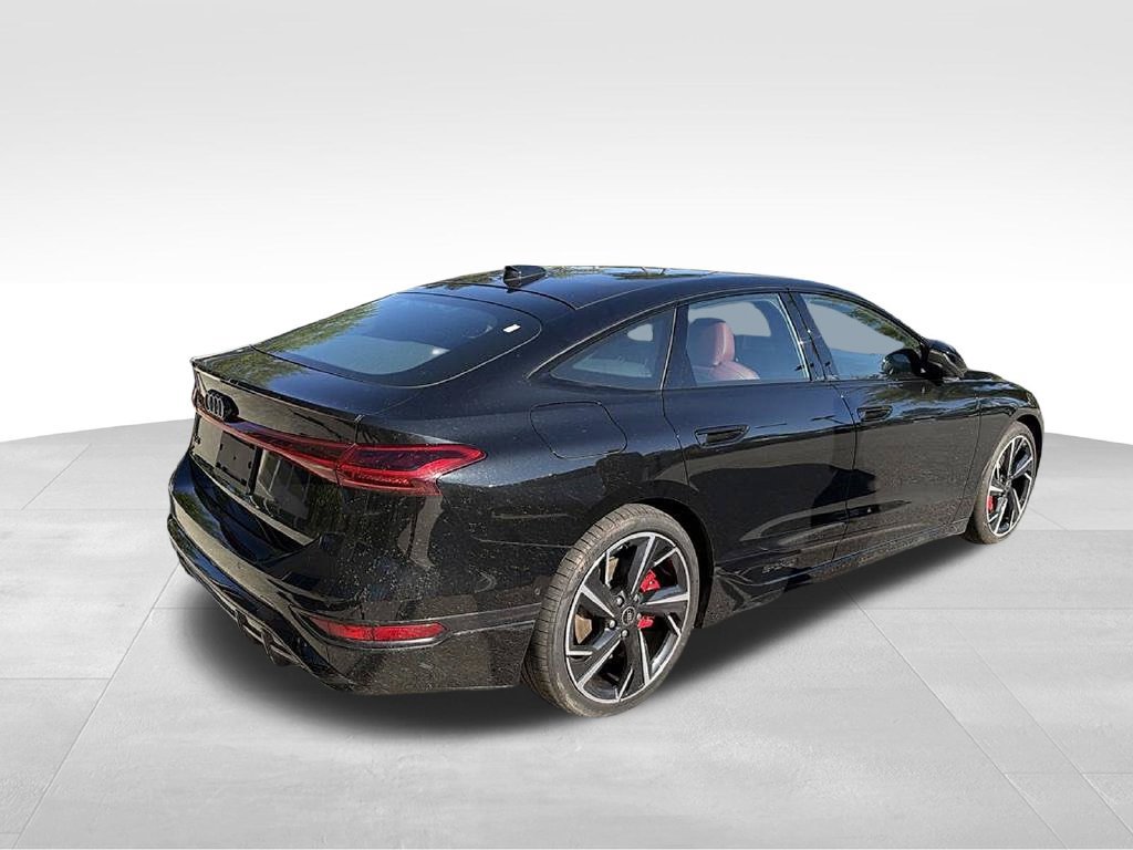 Used 2025 Audi S6 e-tron Prestige w/ 21" Black Optic Package AWD/4WD image 4