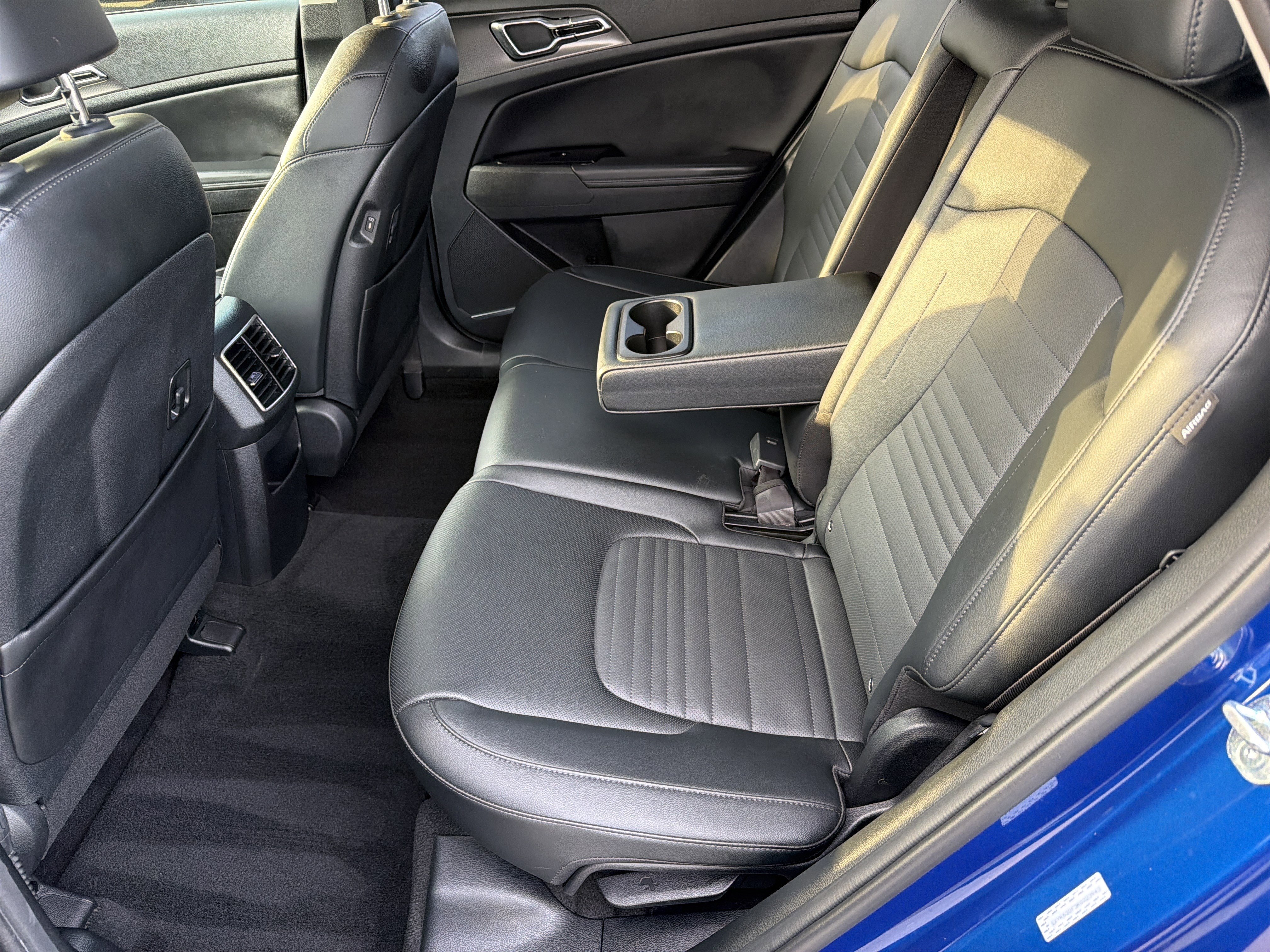 Used 2024 Kia Sportage SX image 19