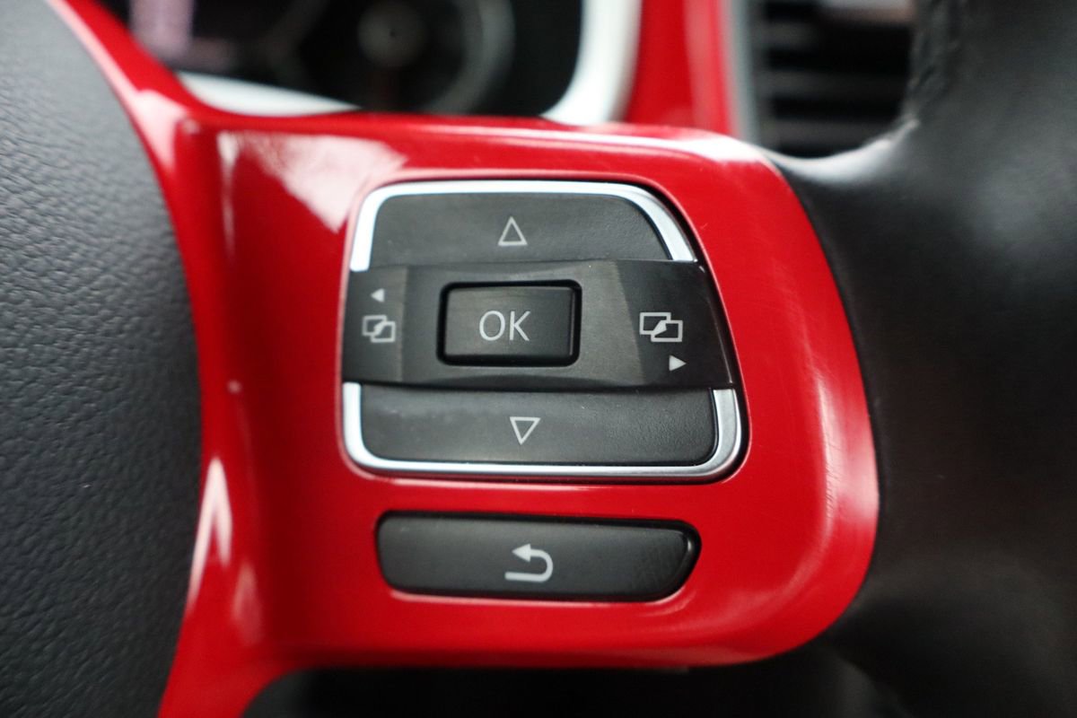 Used 2016 Volkswagen Beetle 1.8T SE image 28