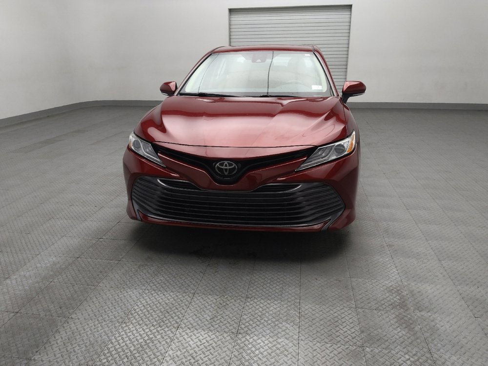 Used 2020 Toyota Camry XLE FWD image 15
