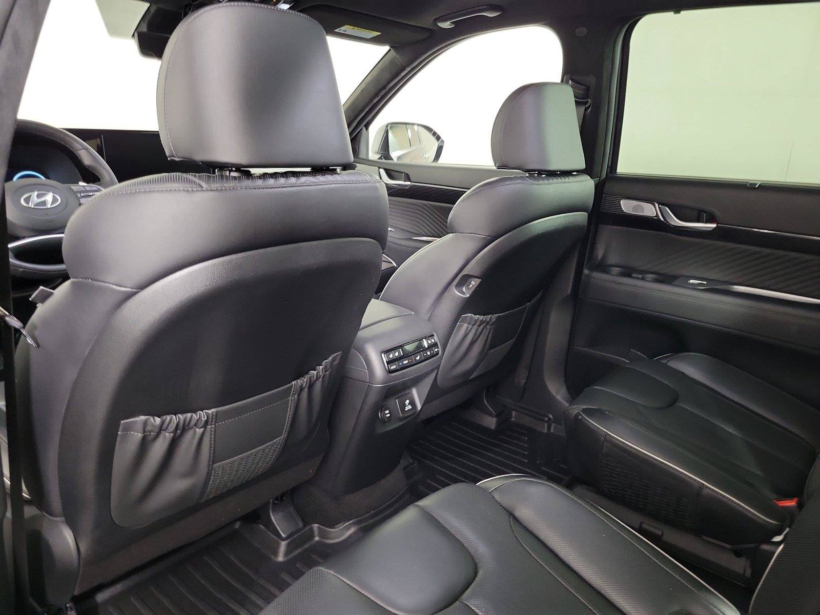 Used 2024 Hyundai Palisade Calligraphy AWD/4WD image 15