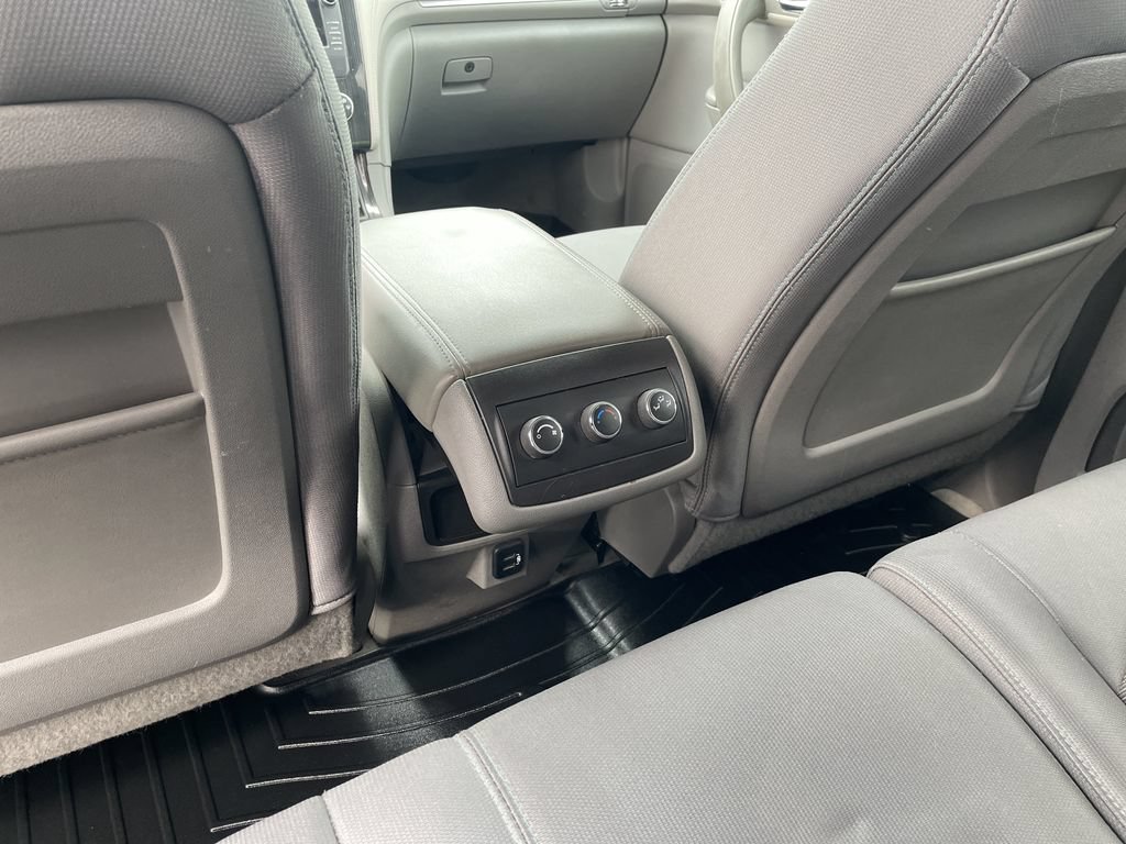 Used 2017 Chevrolet Traverse LT AWD/4WD image 20