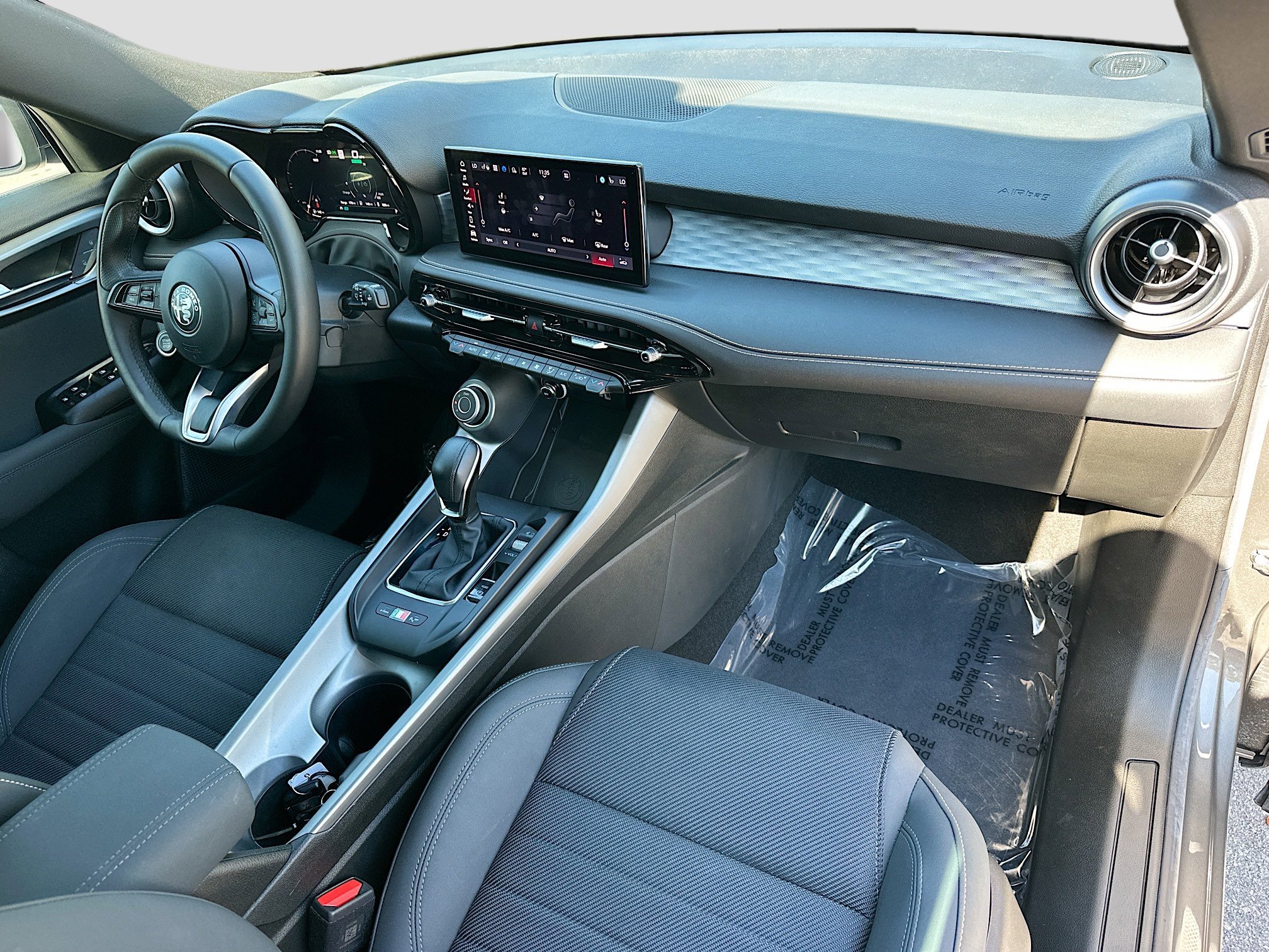 Used 2024 Alfa Romeo Tonale Ti image 35