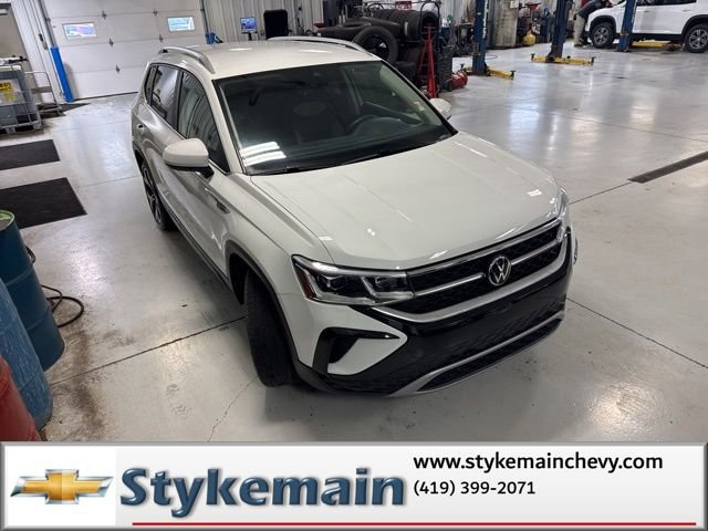 Used 2022 Volkswagen Taos SEL image 26
