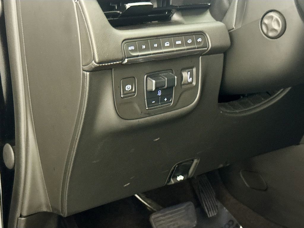 Used 2023 Cadillac Escalade Sport w/ Touring Package image 10