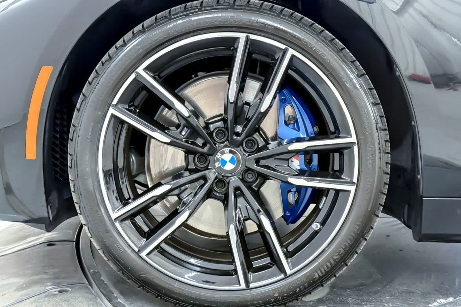 Used 2025 BMW 440i xDrive Convertible w/ Premium Package AWD/4WD image 12
