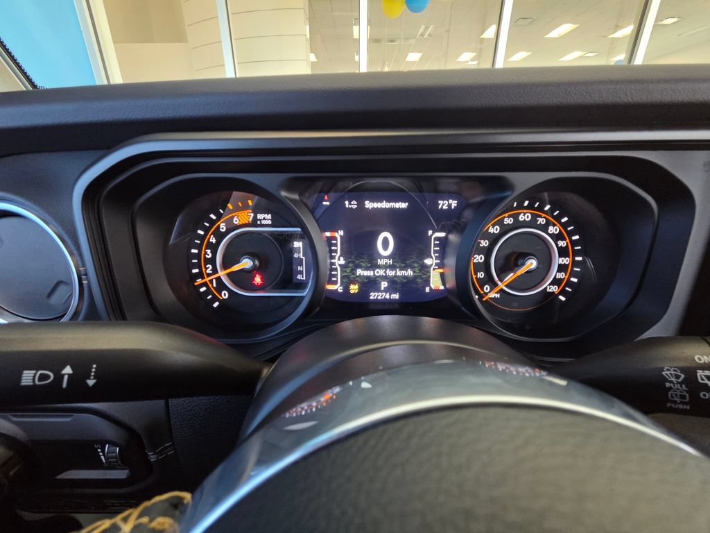 Used 2024 Jeep Wrangler Unlimited Sahara w/ Technology Group AWD/4WD image 42