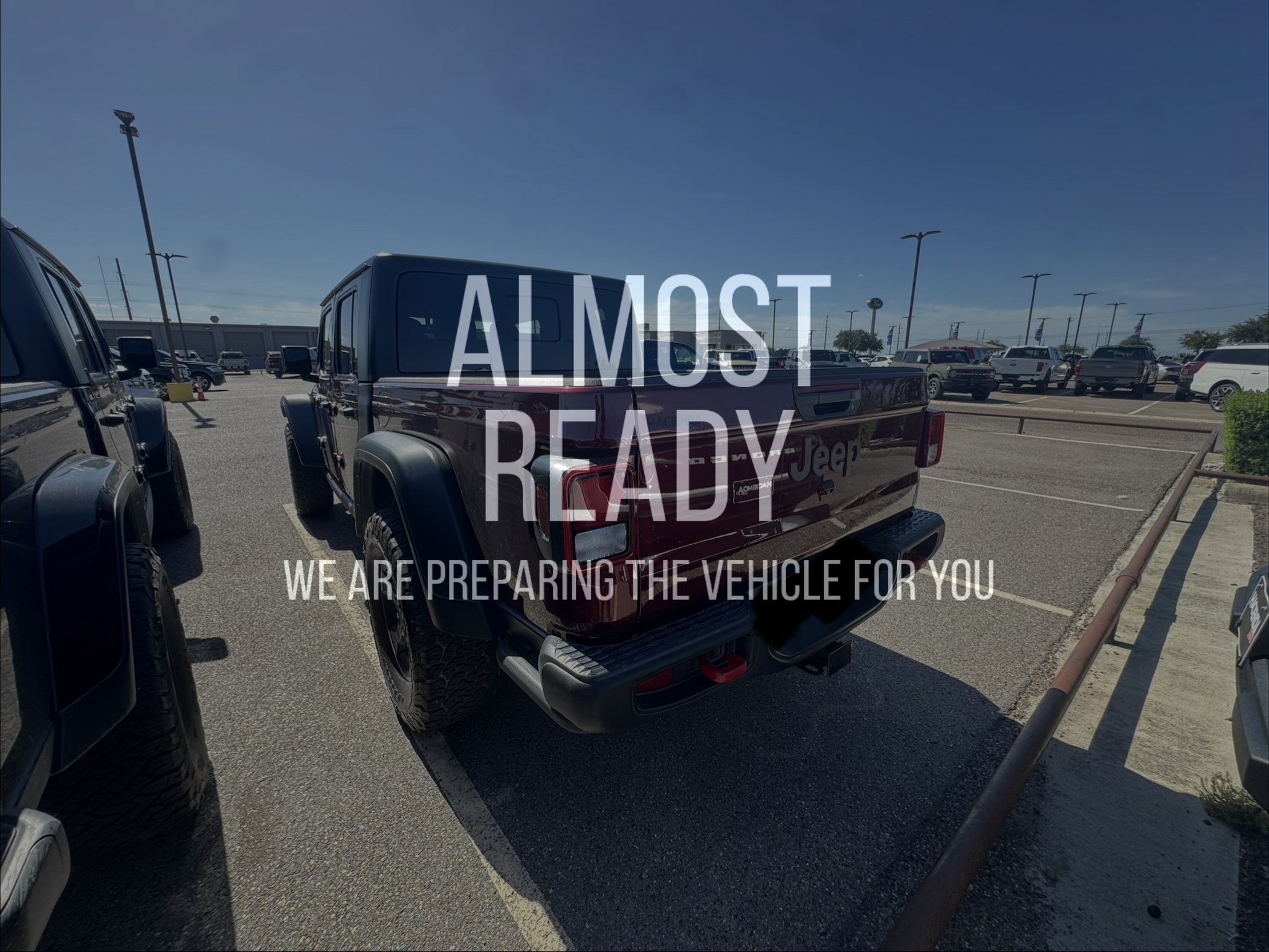 Used 2022 Jeep Gladiator Rubicon w/ Trailer Tow Package AWD/4WD image 3