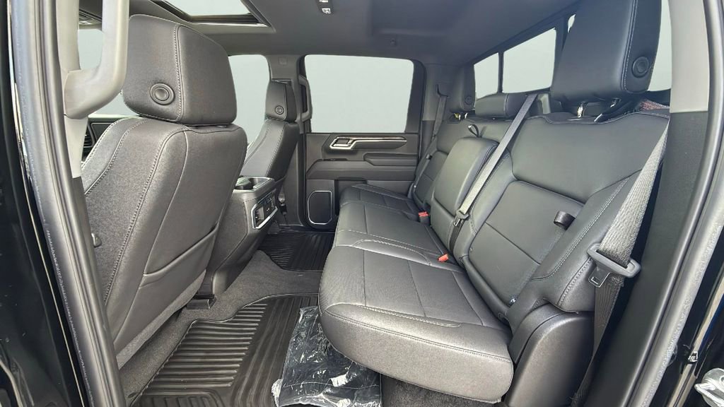 Certified 2025 Chevrolet Silverado 2500 LTZ w/ LTZ Premium Package image 43