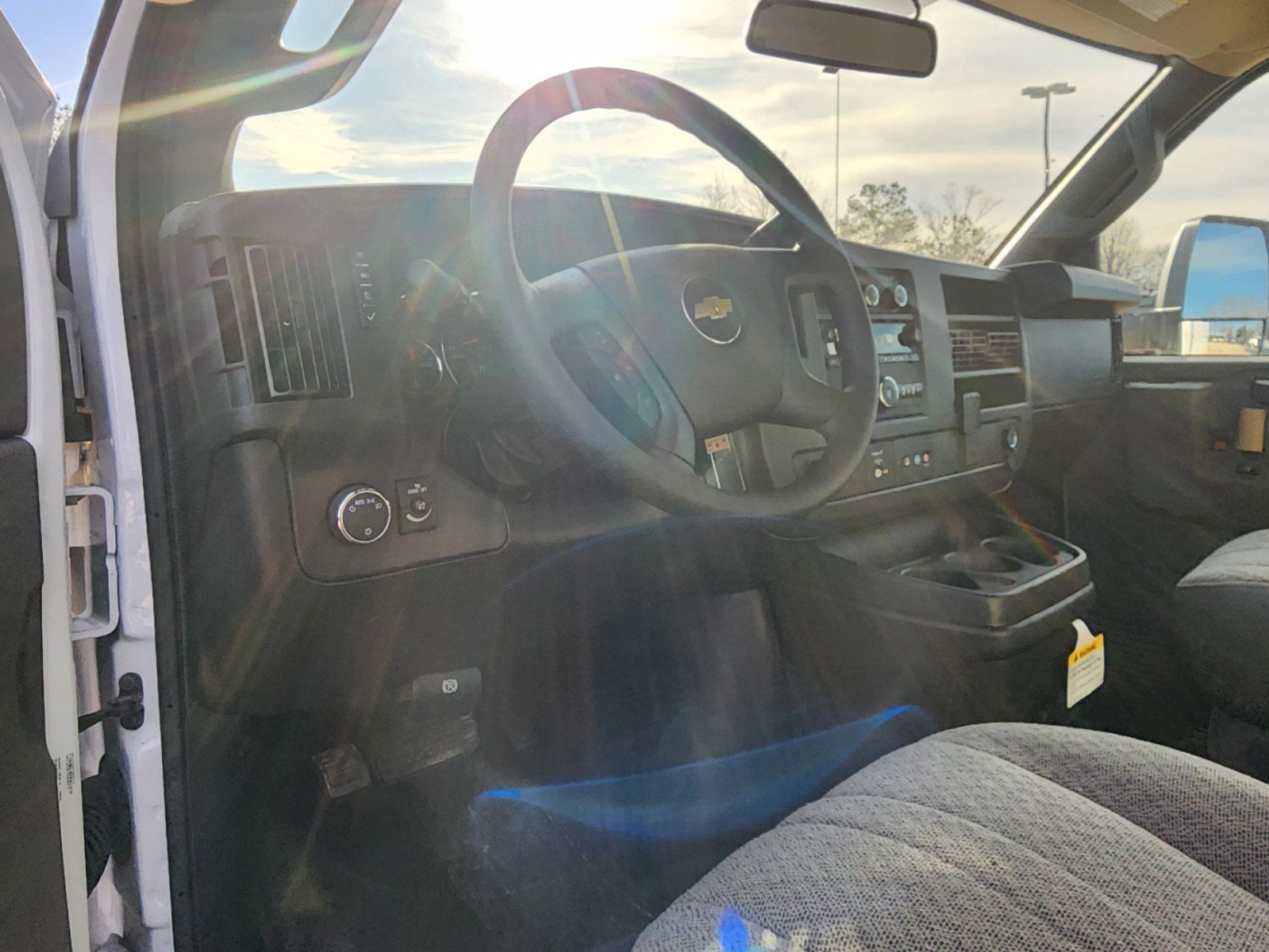 New 2024 Chevrolet Express 3500 w/ Power Convenience Package image 17