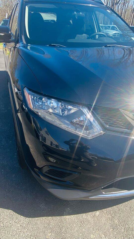 Used 2015 Nissan Rogue SV w/ SV Premium Package image 10