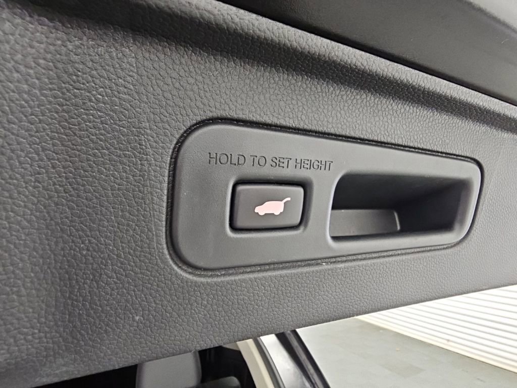 Used 2023 Honda Pilot EX-L image 36