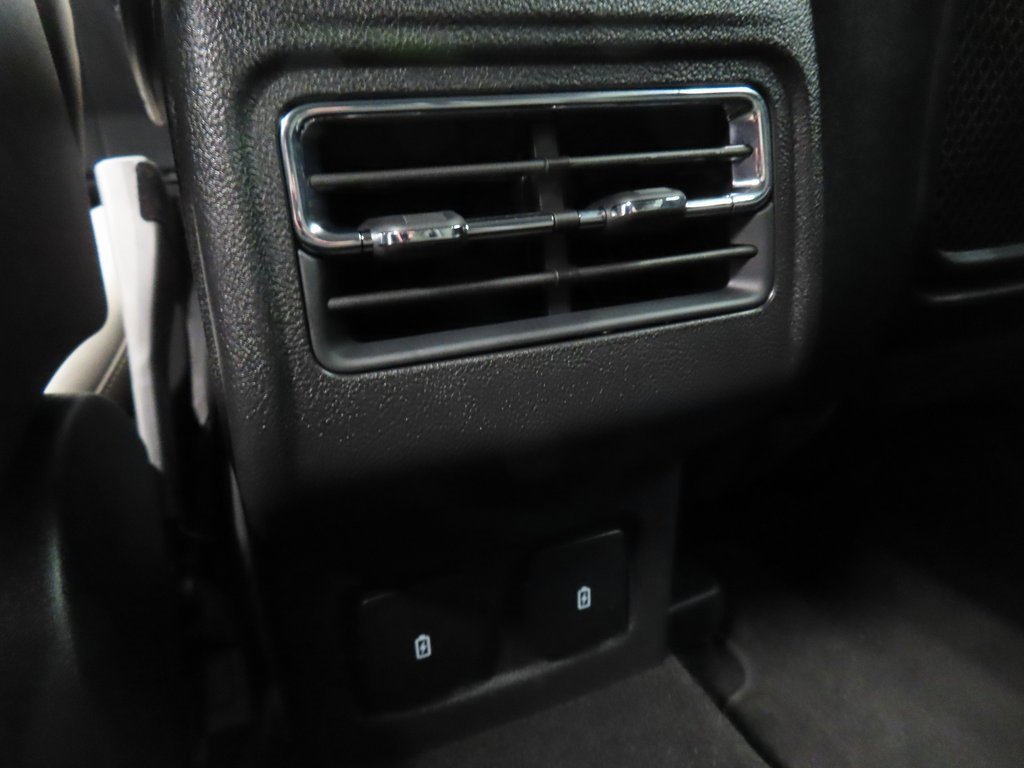 Used 2025 Lincoln Corsair Premiere w/ Jet Appearance Package image 11