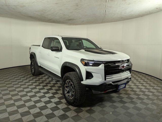 Certified 2024 Chevrolet Colorado ZR2 w/ Technology Package image 11