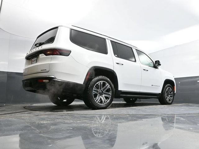 Used 2024 Jeep Wagoneer Series II AWD/4WD image 47