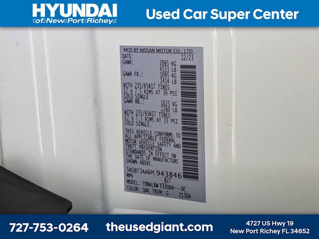 Used 2023 Nissan Rogue S FWD image 35