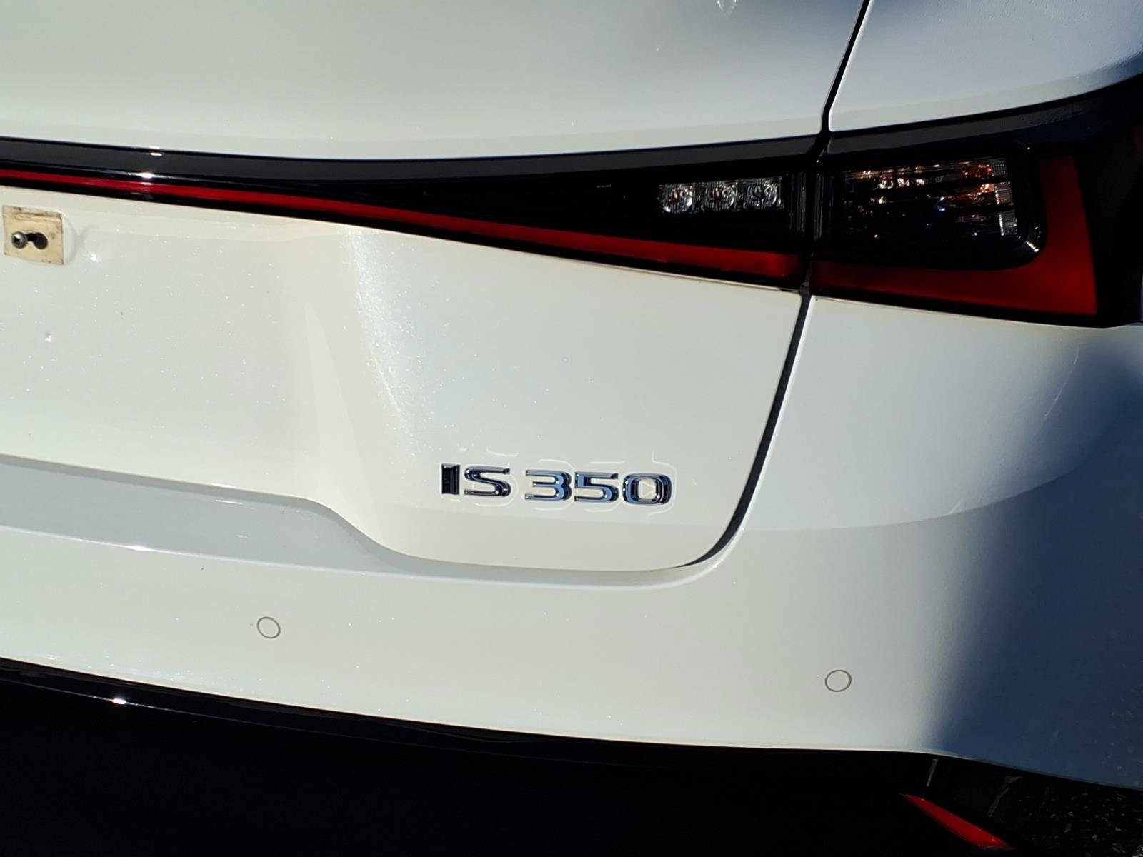 Used 2022 Lexus IS 350 F Sport w/ Navigation Package RWD image 5