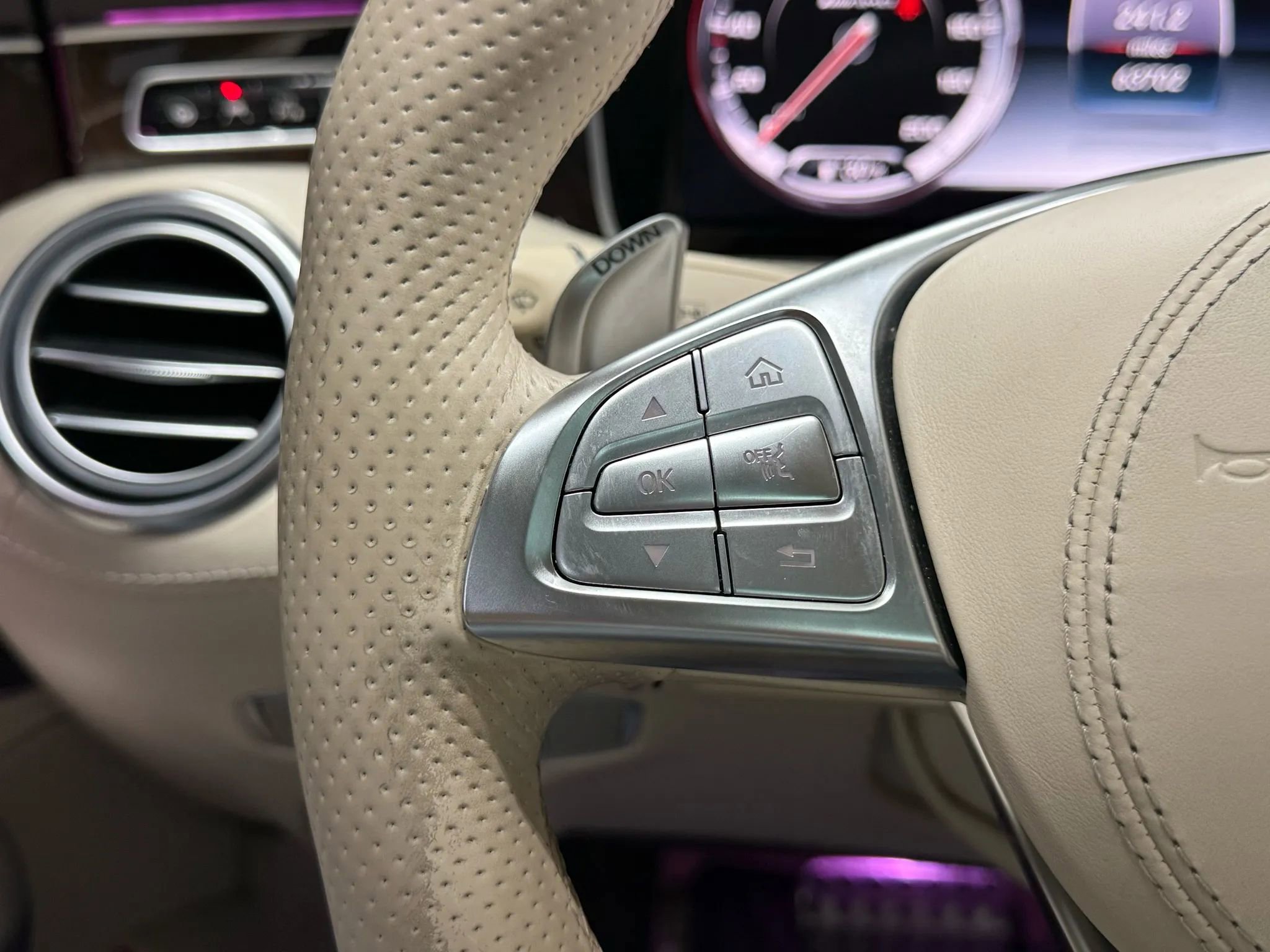 Used 2015 Mercedes-Benz S 63 AMG 4MATIC Coupe image 19