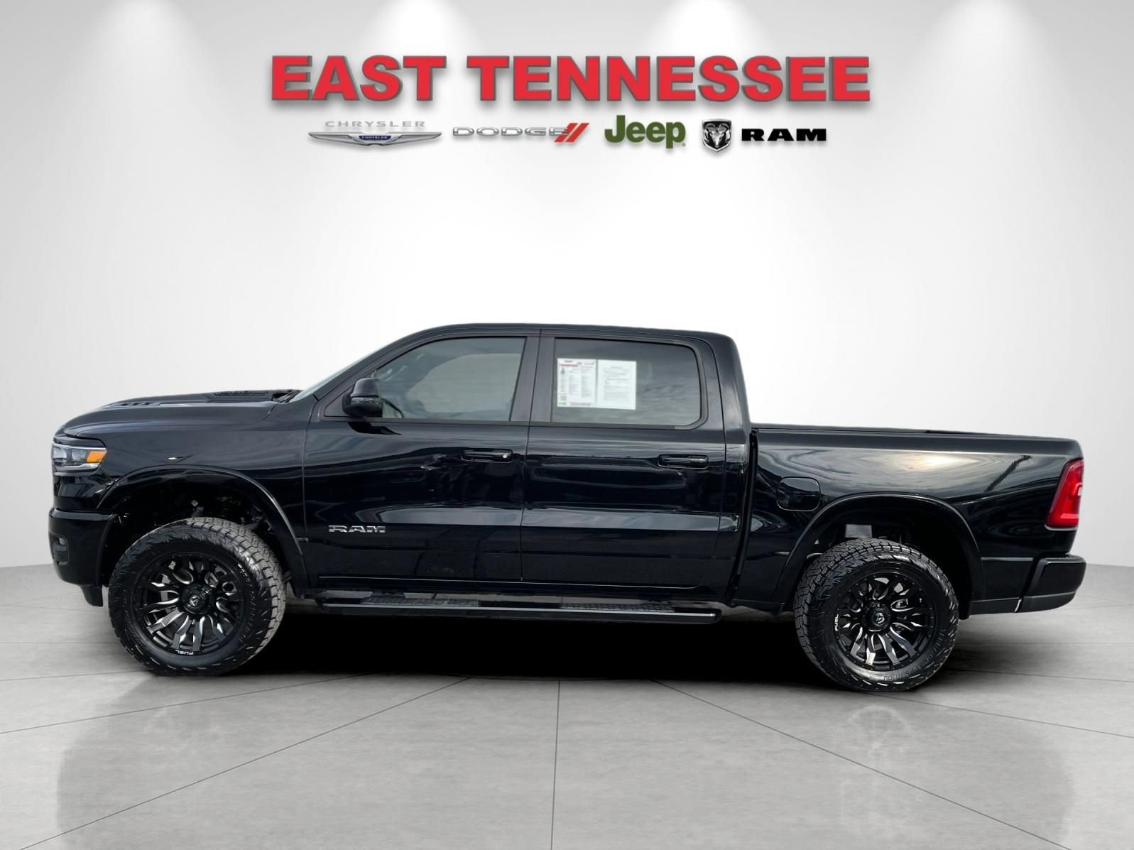 Used 2025 RAM 1500 Laramie w/ Sport Appearance Package image 6