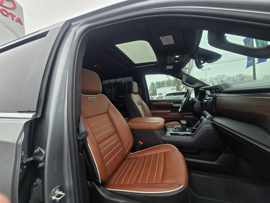 Used 2024 GMC Sierra 1500 Denali Ultimate image 13