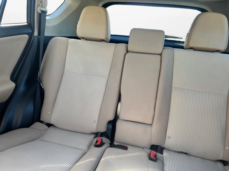 Used 2015 Toyota RAV4 XLE image 12