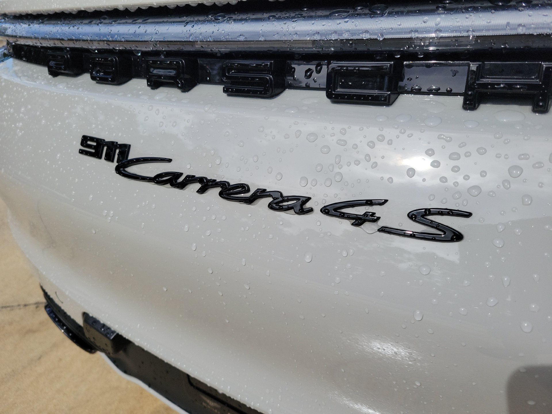 Used 2024 Porsche 911 Carrera 4S AWD/4WD image 11